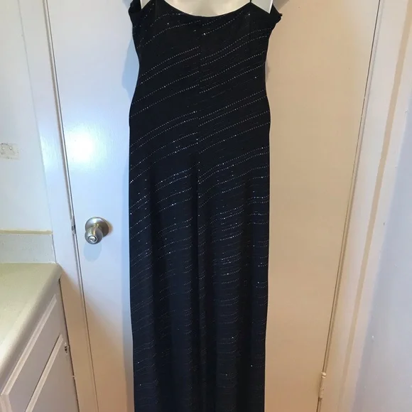 BLACK FORMAL EVENING MAXI DRESS City Triangles body con sparkly spaghett… - Picture 8 of 8